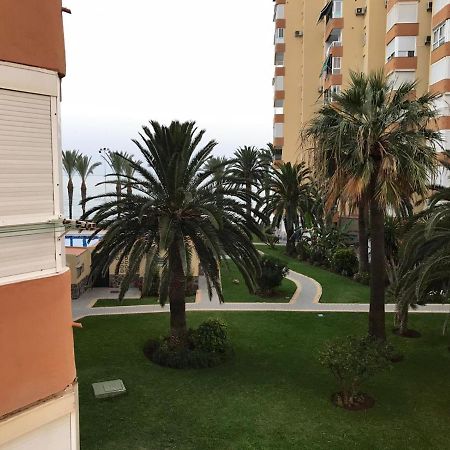 Apartamentos Centro Internacional Algarrobo-Costa Εξωτερικό φωτογραφία
