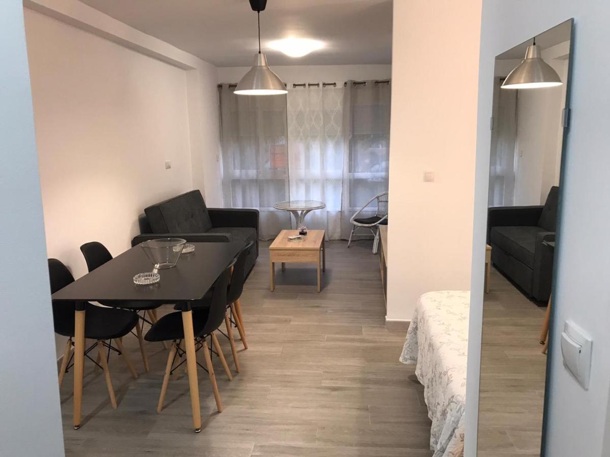 Apartamentos Centro Internacional Algarrobo-Costa Εξωτερικό φωτογραφία